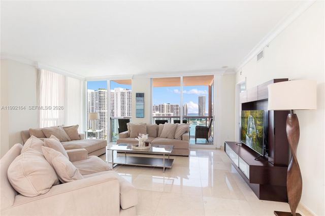 3370 NE 190th St 2007, Aventura, FL 33180