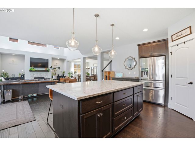 2709 Sw 43RD St, Gresham, OR 97080