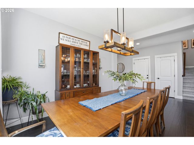 2709 Sw 43RD St, Gresham, OR 97080