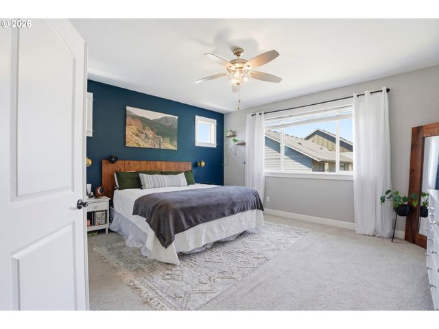 2709 Sw 43RD St, Gresham, OR 97080