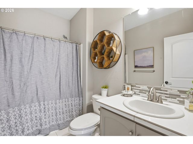 2709 Sw 43RD St, Gresham, OR 97080