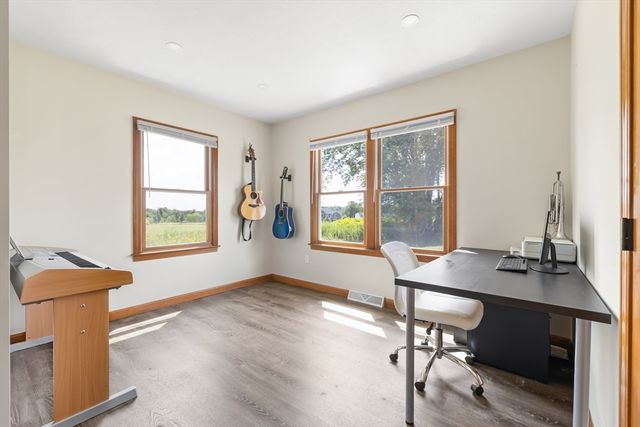 180 Great Road, Littleton, MA 01460