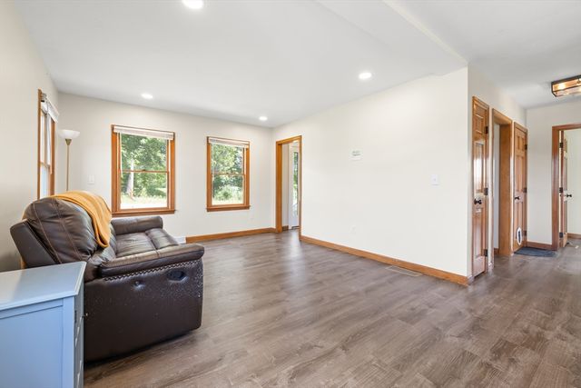180 Great Road, Littleton, MA 01460