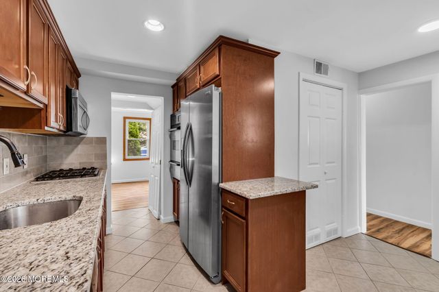 23 Belshaw Avenue, Eatontown, NJ 07724