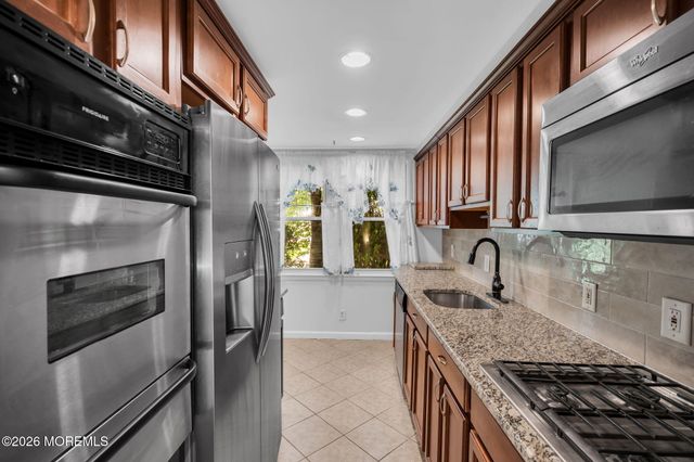 23 Belshaw Avenue, Eatontown, NJ 07724
