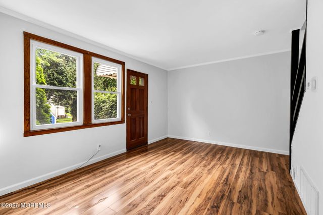 23 Belshaw Avenue, Eatontown, NJ 07724