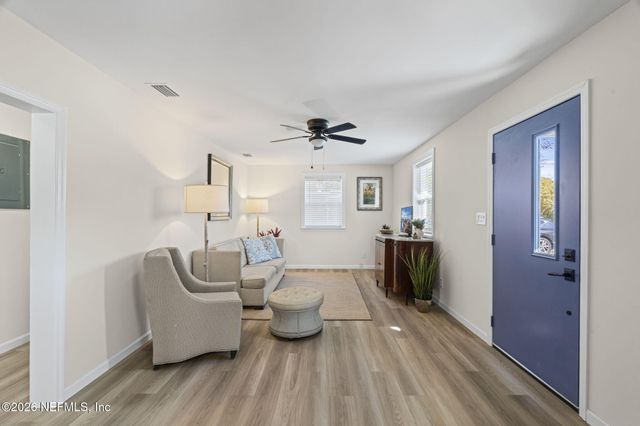 4977 CONNORS Street, Jacksonville, FL 32207