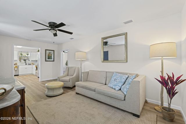 4977 CONNORS Street, Jacksonville, FL 32207