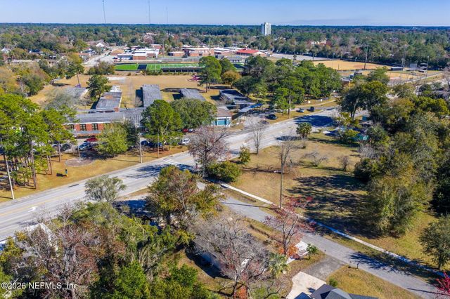 4977 CONNORS Street, Jacksonville, FL 32207