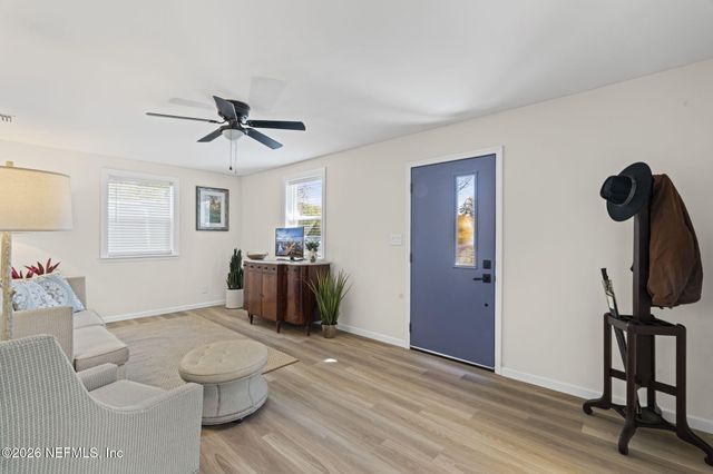 4977 CONNORS Street, Jacksonville, FL 32207