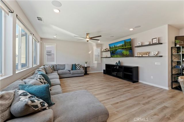 30924 Nature, Murrieta, CA 92563