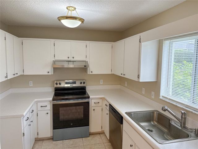 1988 NW 50TH AVENUE, Ocala, FL 34482