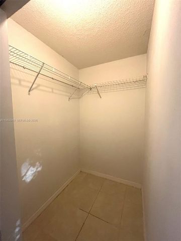 14012 SW 93rd Ln 14012, Miami, FL 33186