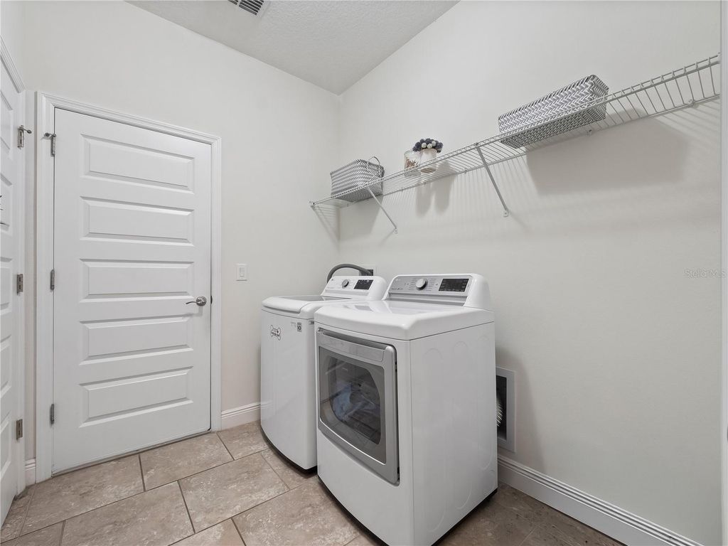 Image 23 of property listing at 1792 BENOIT TERRACE, Davenport, FL 33837