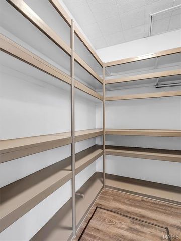 2803 Highway J, Bourbon, MO 65441