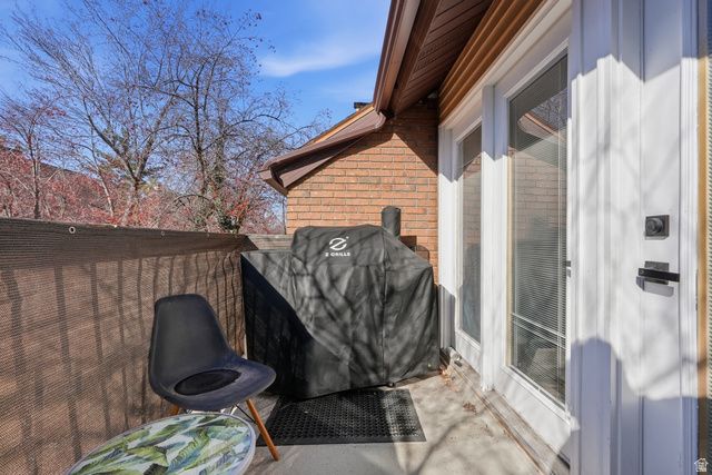 8109 S COTTONWOOD HILLS CIR, Sandy, UT 84094