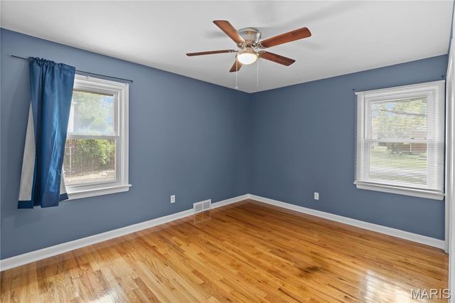 3442 Saint Donald Lane, St Louis, MO 63074