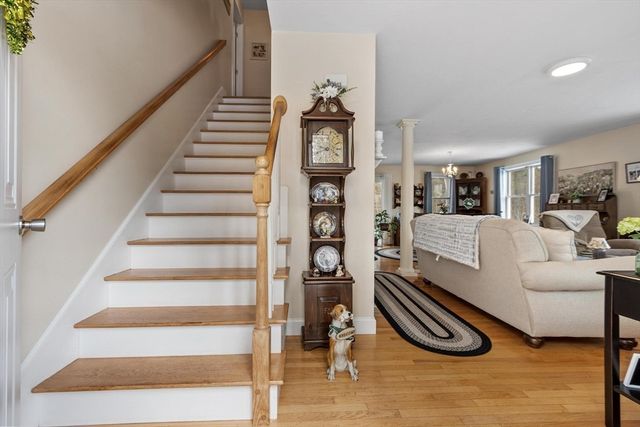 278 Oakham Rd, Barre, MA 01005