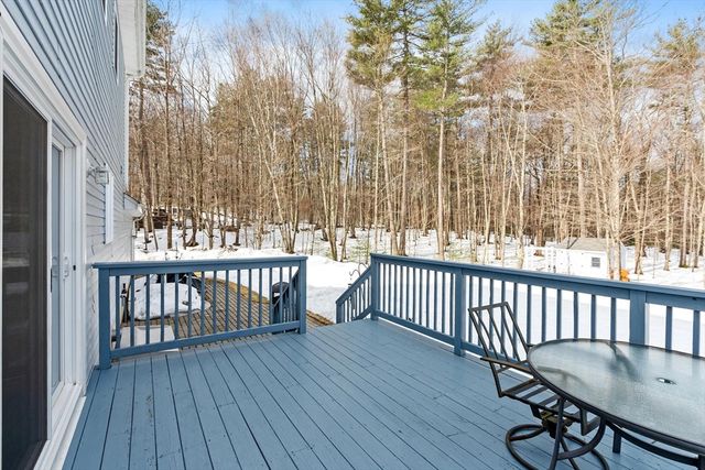 278 Oakham Rd, Barre, MA 01005