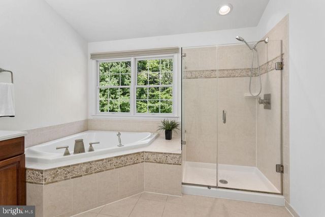 43 LOCKWOOD DR, Princeton, NJ 08540