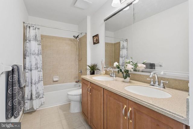 43 LOCKWOOD DR, Princeton, NJ 08540