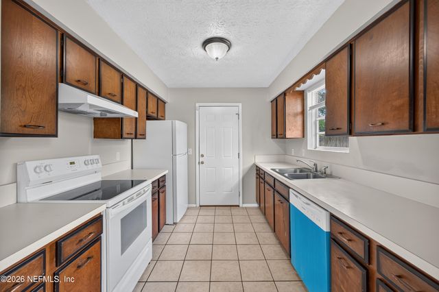 1083 STOKES Street, Jacksonville, FL 32221
