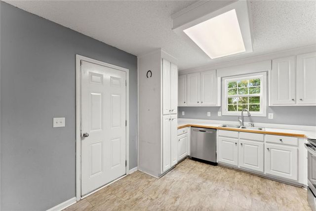 5352 Rocky Meadow Trail, Lula, GA 30554