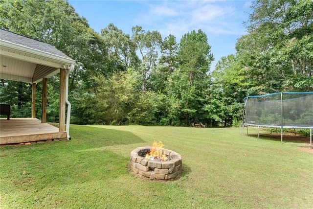 5352 Rocky Meadow Trail, Lula, GA 30554
