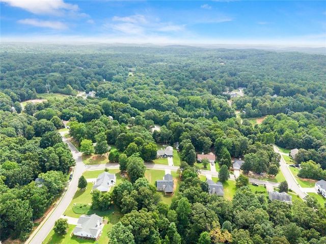 5352 Rocky Meadow Trail, Lula, GA 30554