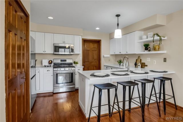 6035 Quaker Hollow Road 2, Orchard Park, NY 14127