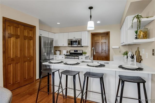 6035 Quaker Hollow Road 2, Orchard Park, NY 14127