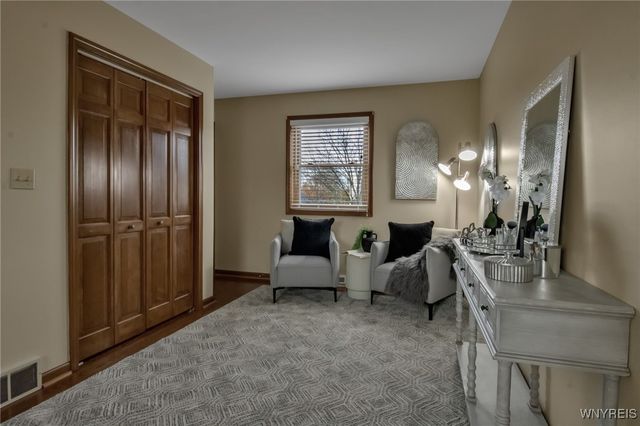 6035 Quaker Hollow Road 2, Orchard Park, NY 14127