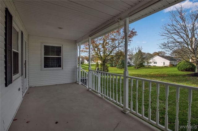 6035 Quaker Hollow Road 2, Orchard Park, NY 14127