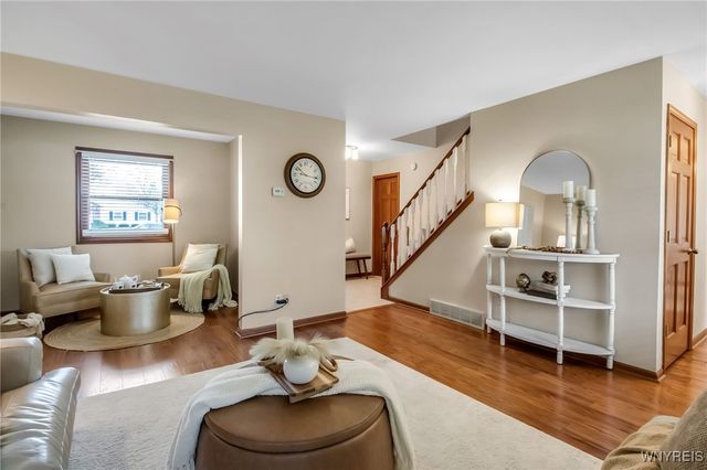 6035 Quaker Hollow Road 2, Orchard Park, NY 14127