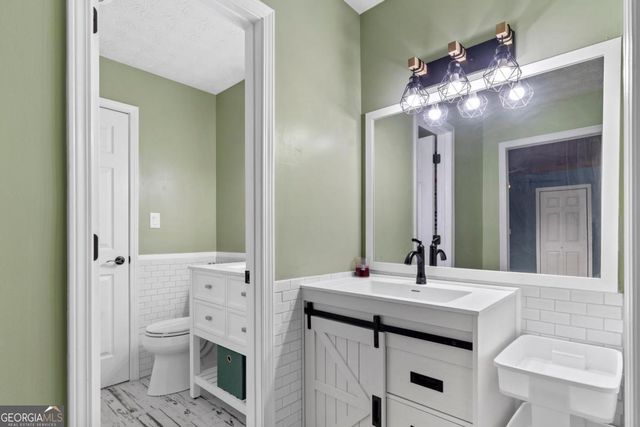 79 Sugar Creek Trail, Eatonton, GA 31024