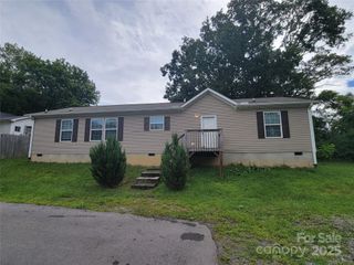4 Dadoo Drive, Asheville, NC 28806