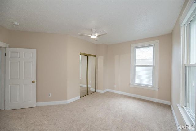7438 Maple Avenue, Maplewood, MO 63143
