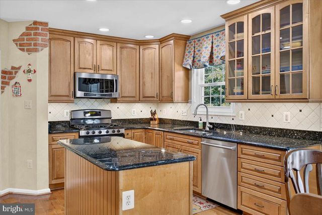 13708 BRIDLEWOOD DR, Gainesville, VA 20155