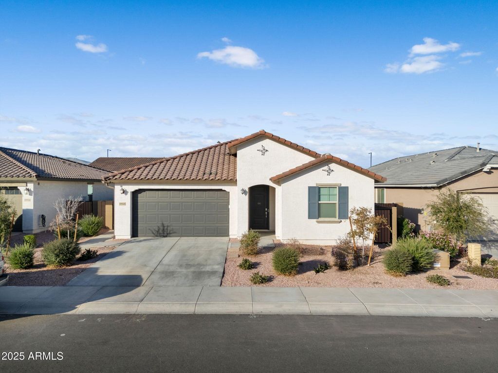 19948 W FLOWER Street, Buckeye, AZ 85396 — photo 2