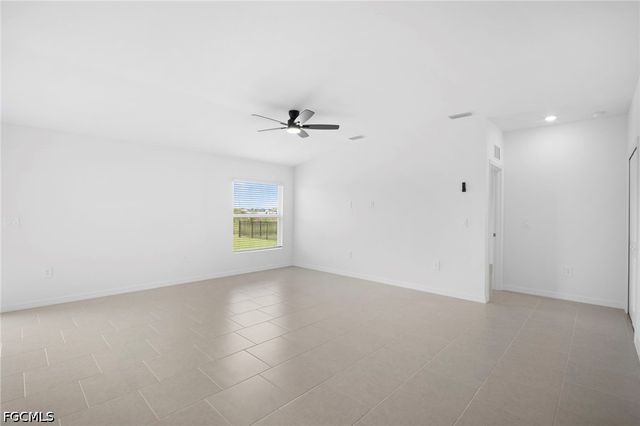 4087 lattuca LN, North Fort Myers, FL 33917