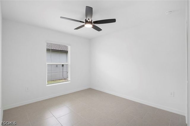 4087 lattuca LN, North Fort Myers, FL 33917