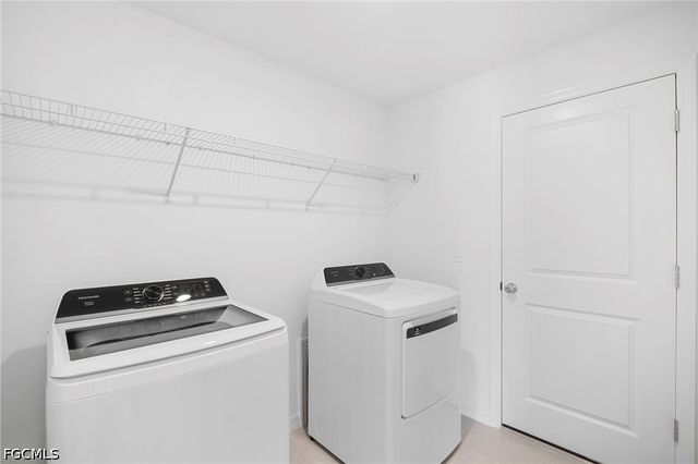 4087 lattuca LN, North Fort Myers, FL 33917