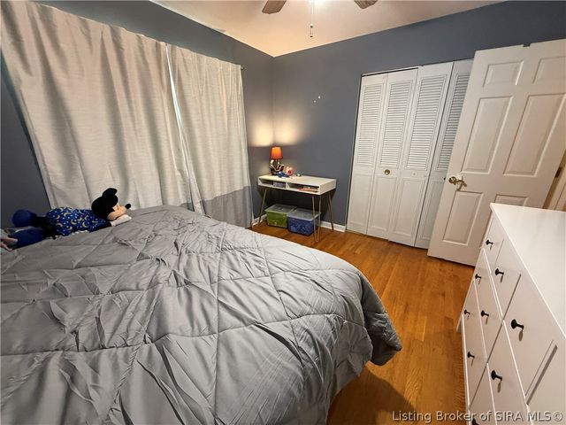 1018 Castlewood Drive, New Albany, IN 47150