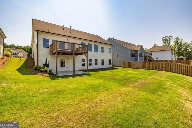 69 Oakhurst, Sharpsburg, GA 30277