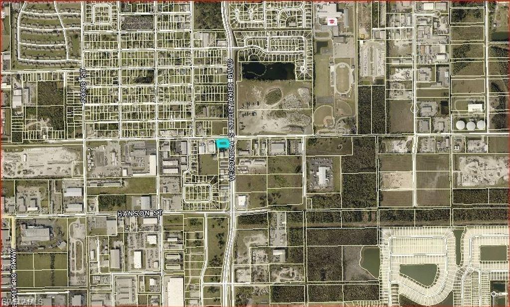 3511 Veronica S Shoemaker BLVD, FORT MYERS, FL 33916 — photo 2