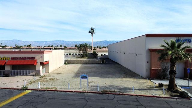 1 California Highway 111, La Quinta, CA 92253