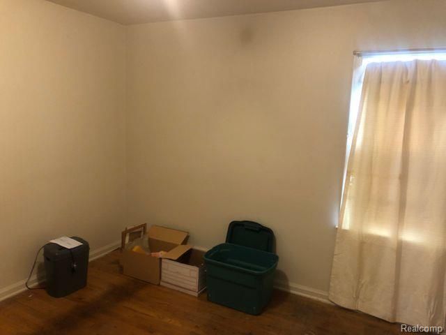 8620 PIERSON Street, Detroit, MI 48228