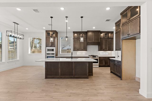 30902 Pigeon Valley Drive, Waller, TX 77484