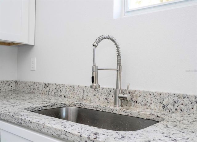 80 ALTA VISTA WAY, Davenport, FL 33837