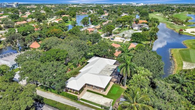 560 W Tropical Way, Plantation, FL 33317